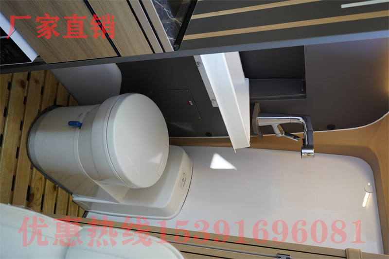 10萬(wàn)元房車圖片大全及價(jià)格(依維柯10萬(wàn)元房車圖片大全)